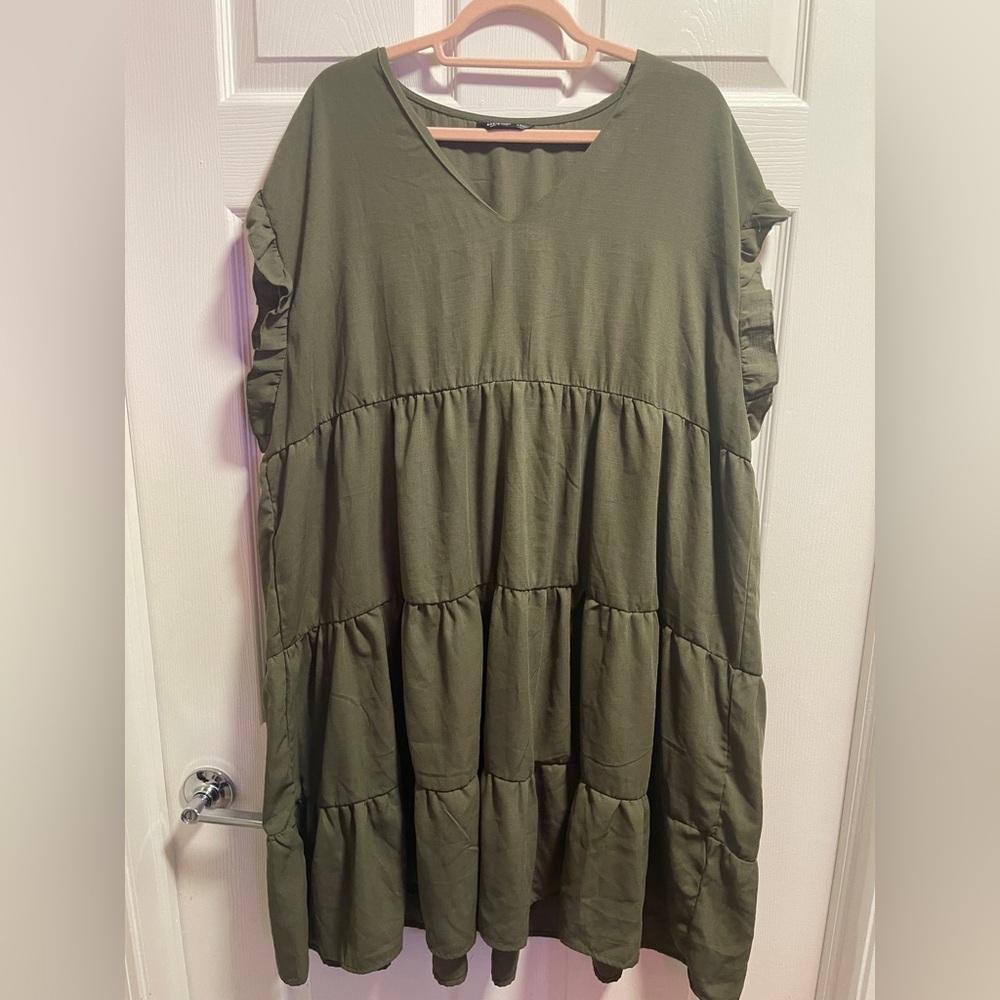 SHEIN Curve Army Green V-Neck Ruffle Smock Dress Plus 4XL